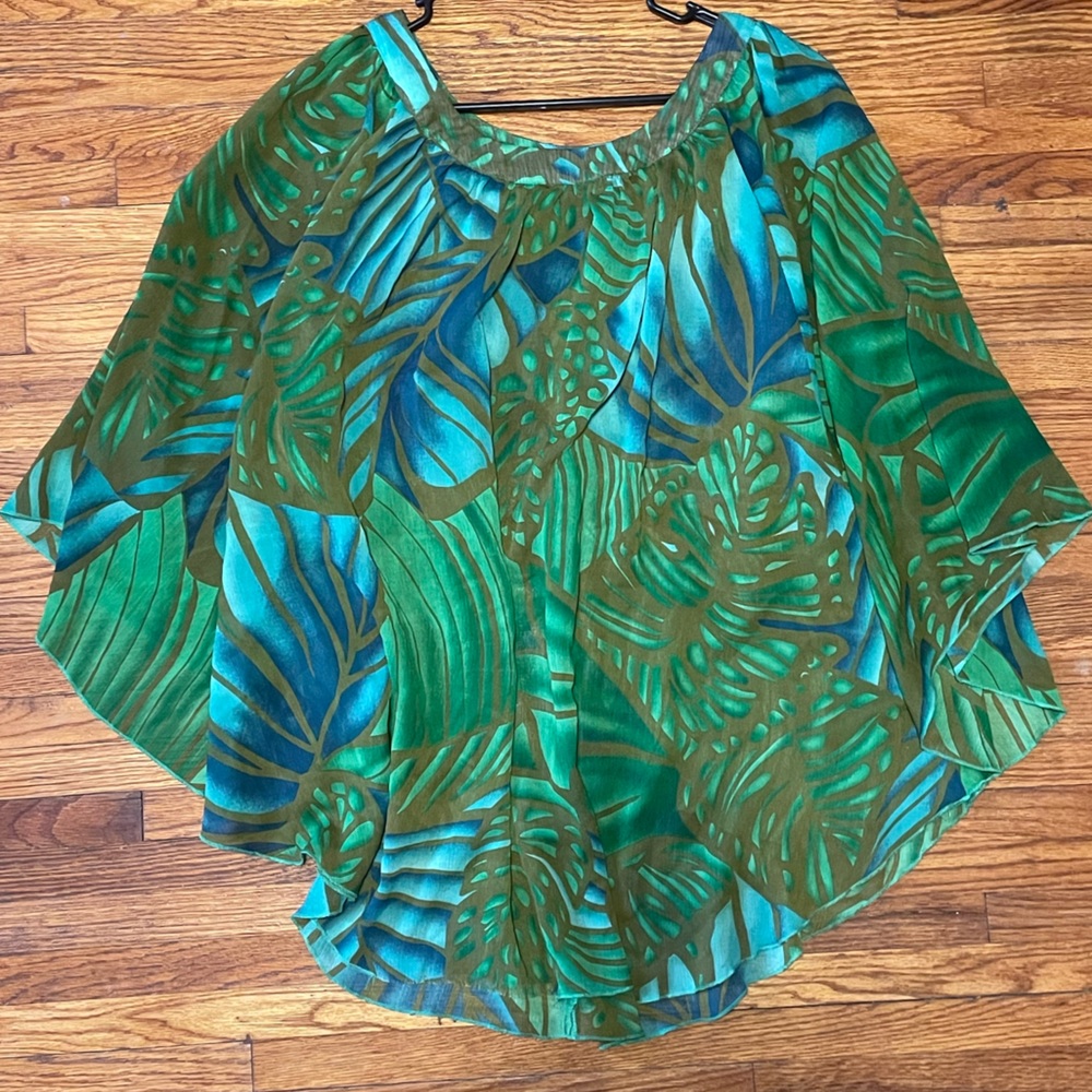 NWOT Lane Bryant Flouncy Top